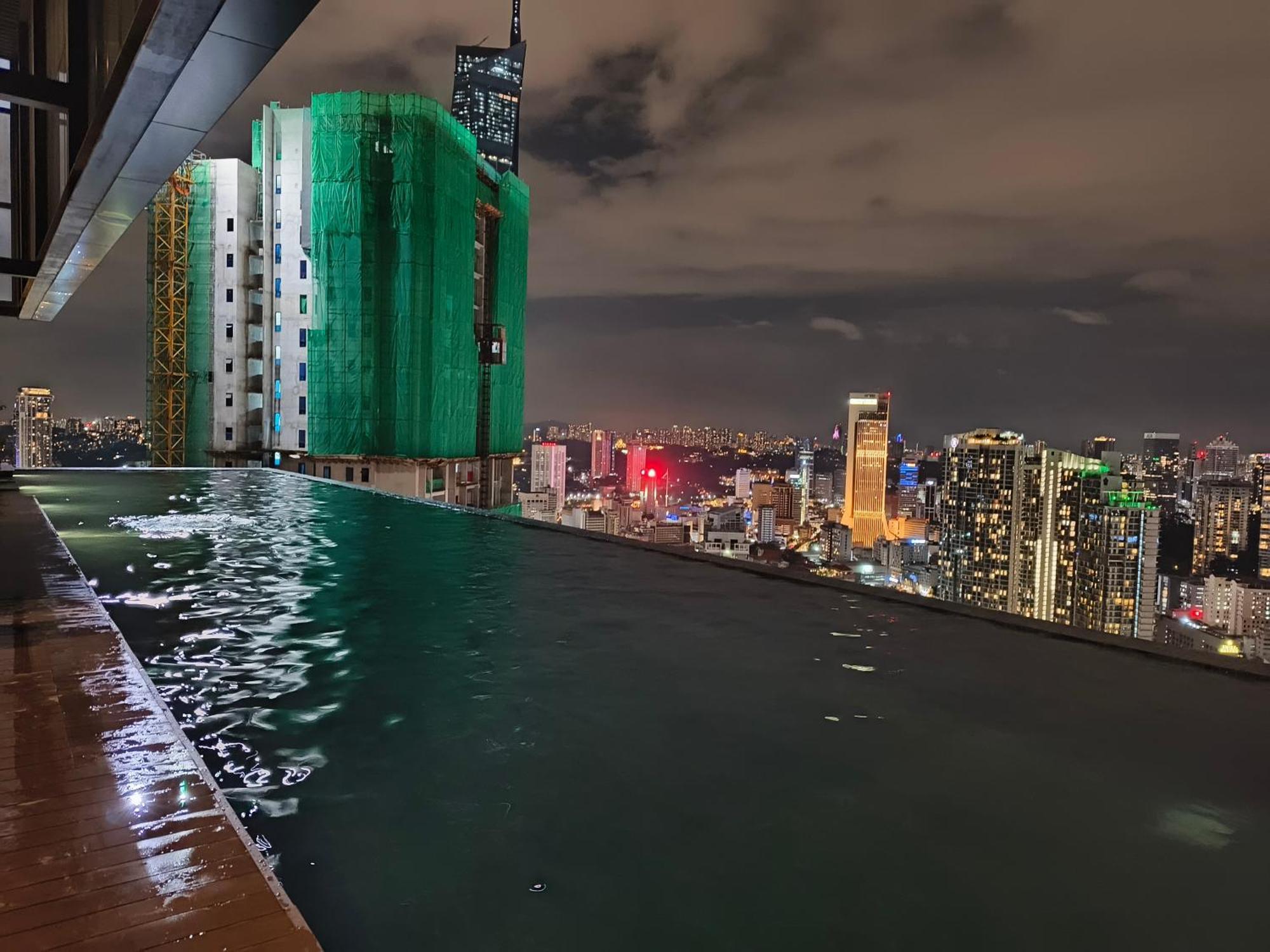 Lucentia Bukit Bintang By Times Square Apartment